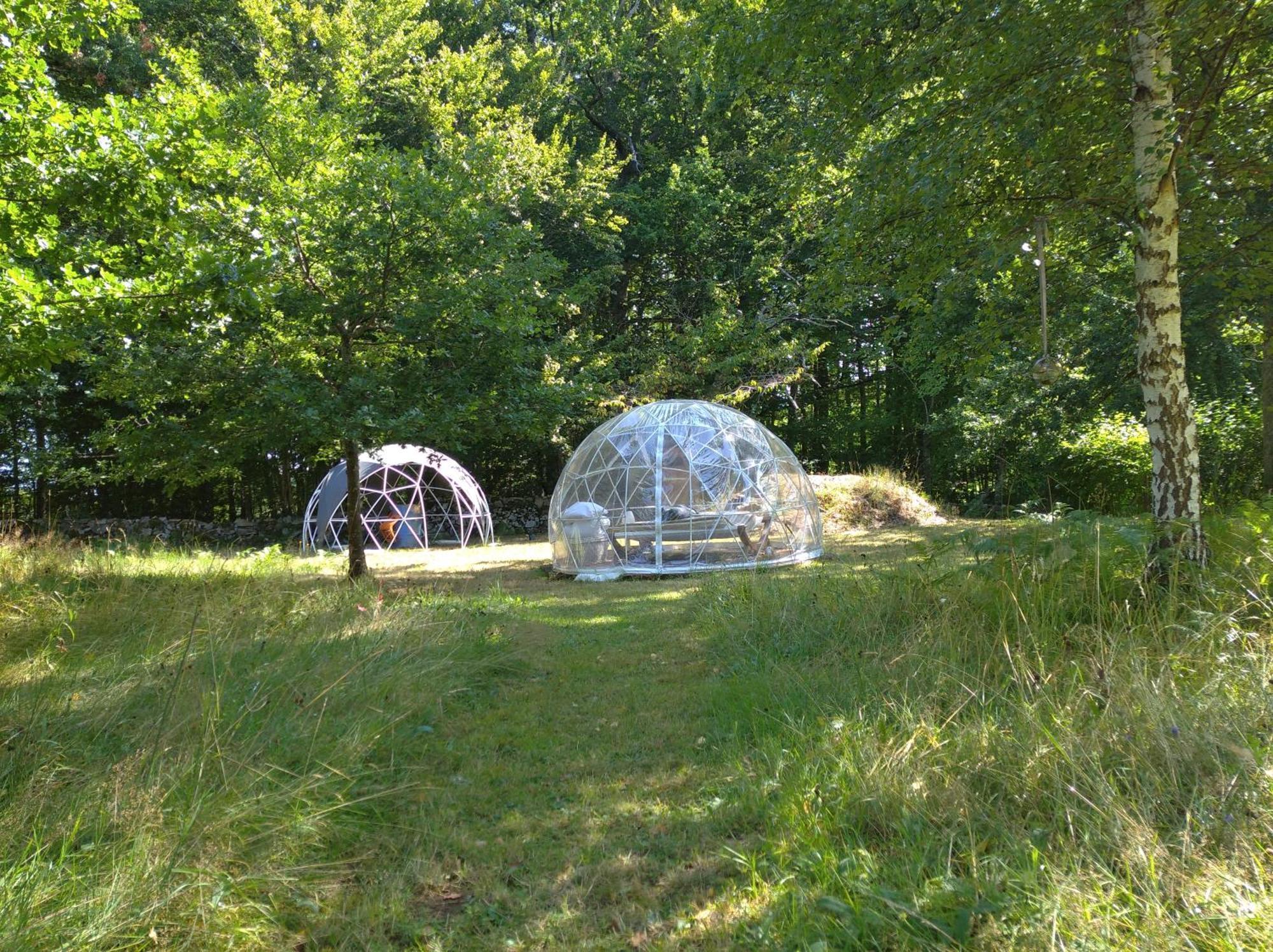Voyage Spatio-Temporel Poussanges Zewnętrze zdjęcie